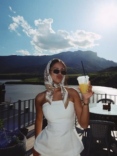 Aliya escort in Hong Kong