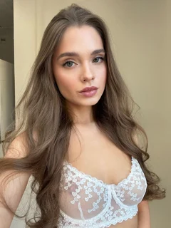 Camilla escort in Hong Kong