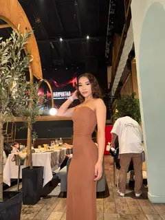 Camilla escort in Hong Kong