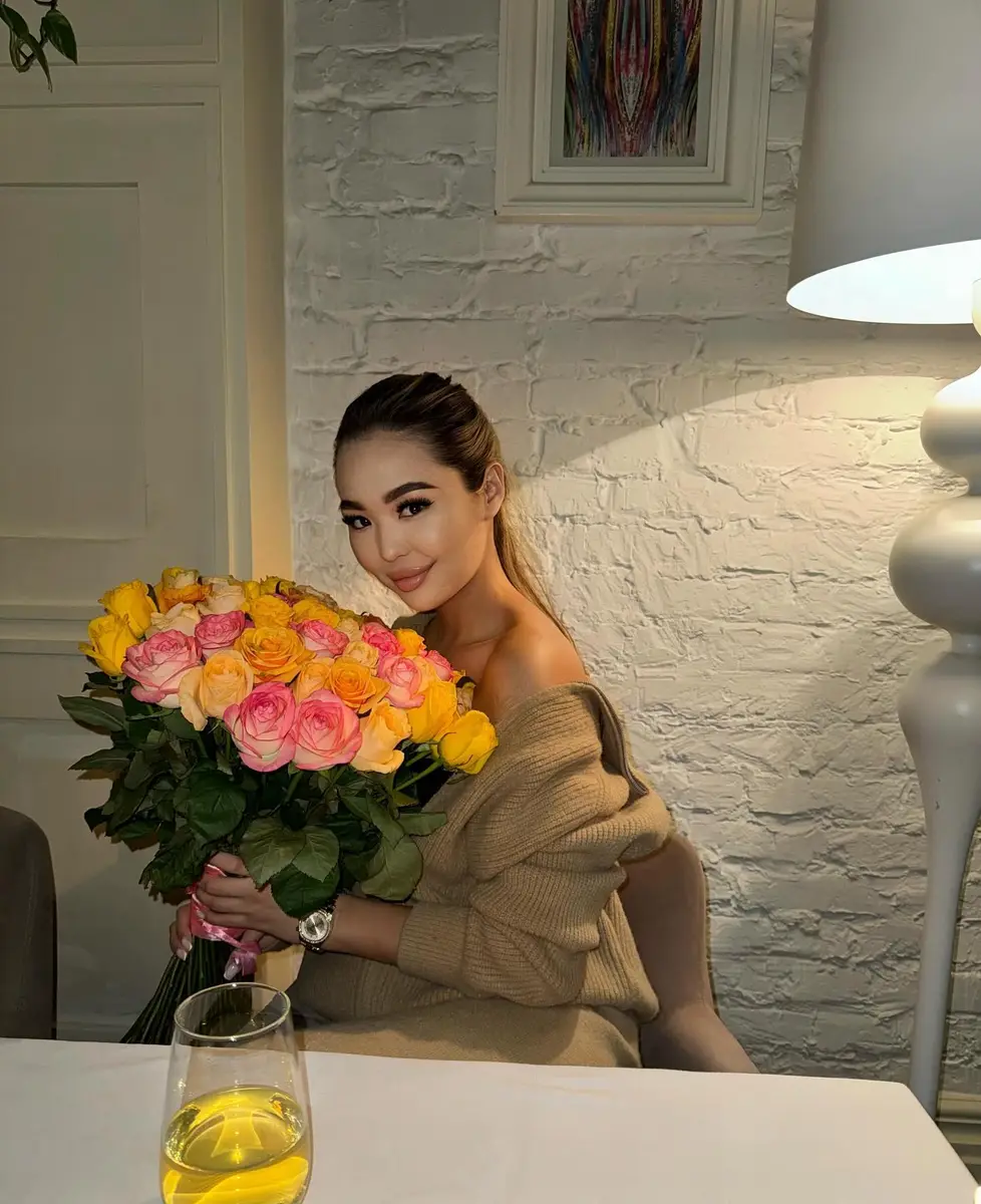 Galiya escort in Hong Kong