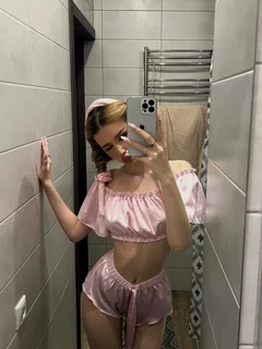 Luna escort in Hong Kong