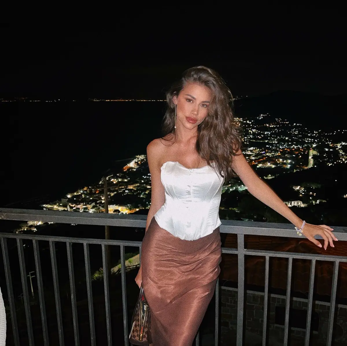 Nurganym escort in Hong Kong