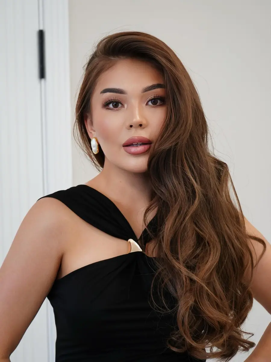 Shynar escort in Hong Kong
