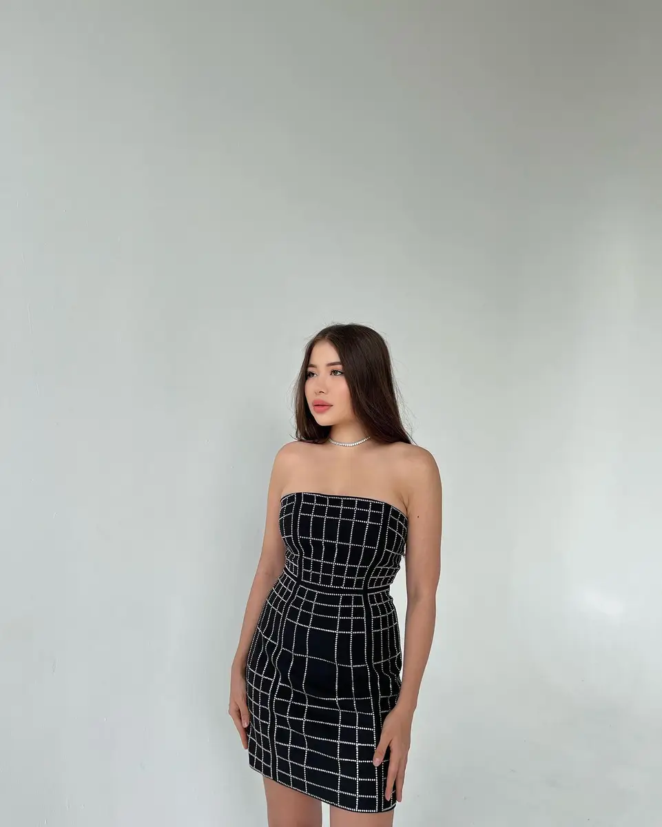 Zhanyl escort in Hong Kong