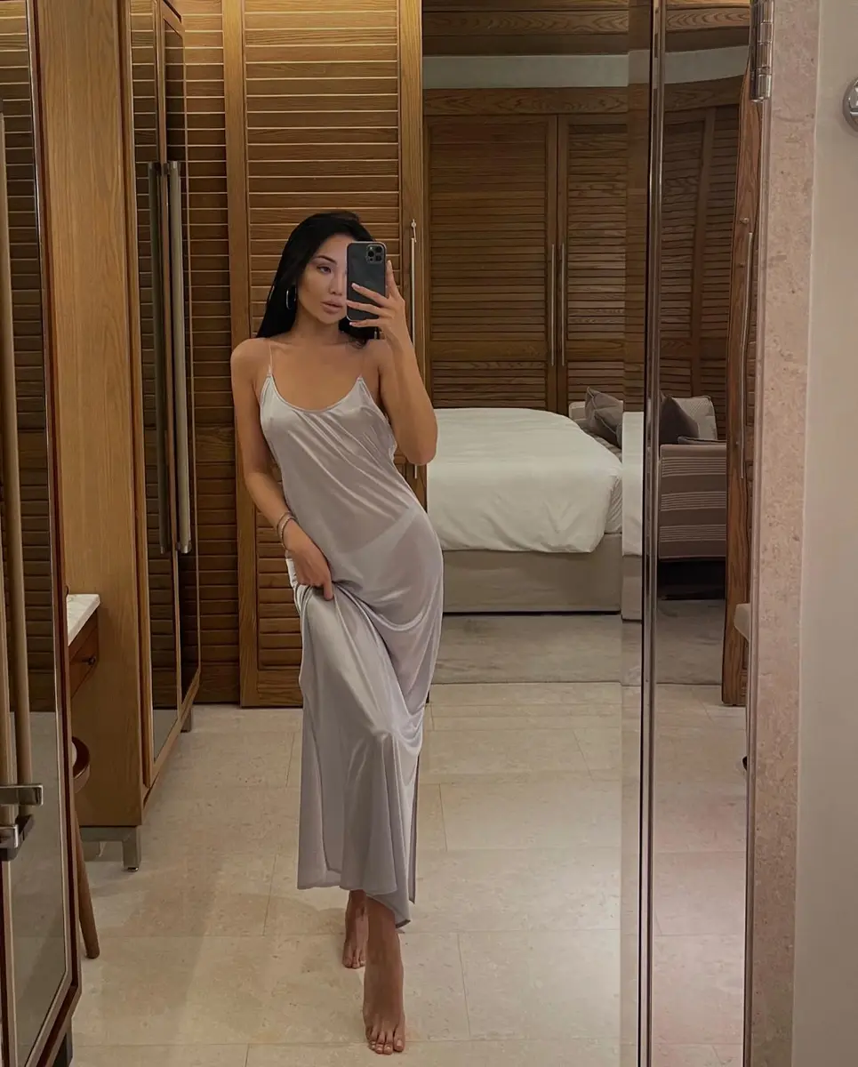 Zhibek escort in Hong Kong